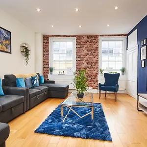 Apartment The Stunning Duplex Gem In The Heart Of, Bath